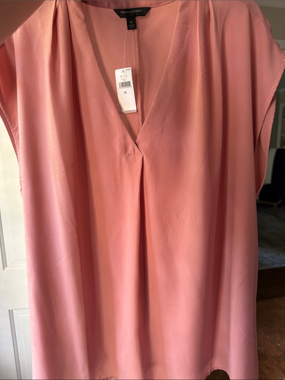 Banana Republic Dusty Rose V-Neck Sleeveless Blouse, Sz. XL